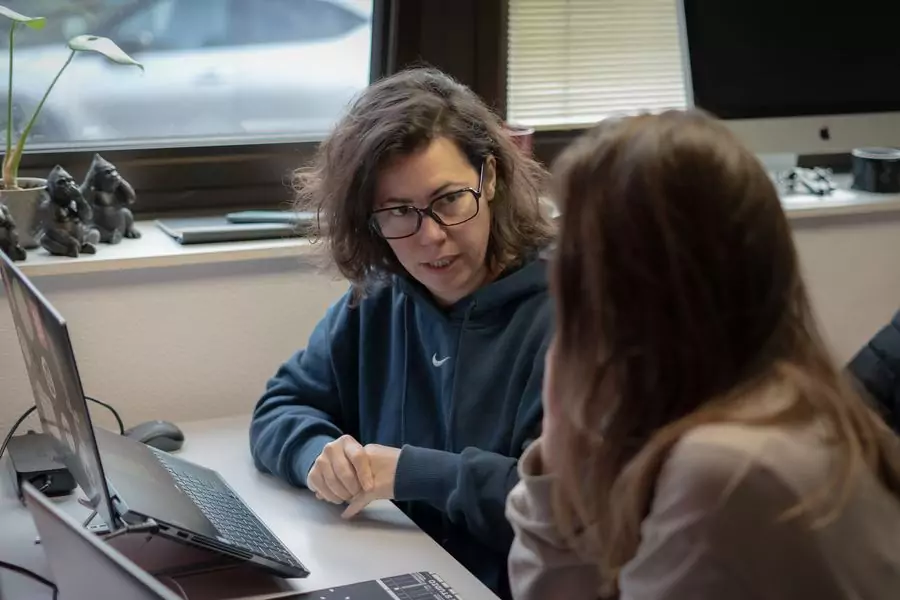 Prendre la parole sur LinkedIn : accompagner une psychologue du travail vers une communication B2B